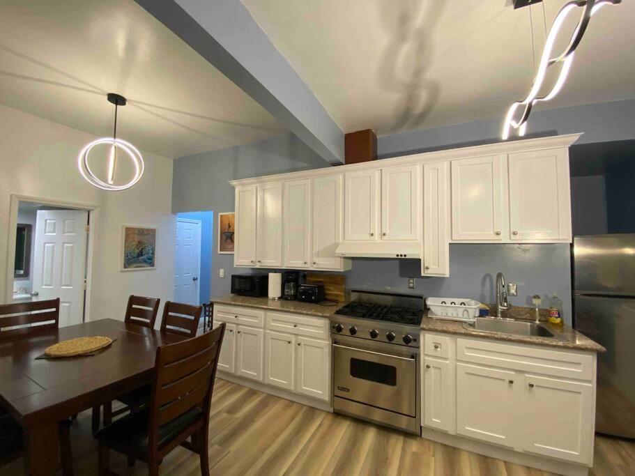 Victorian Oasis: Charm & Convenience Near Merritt Ferienhaus Oakland